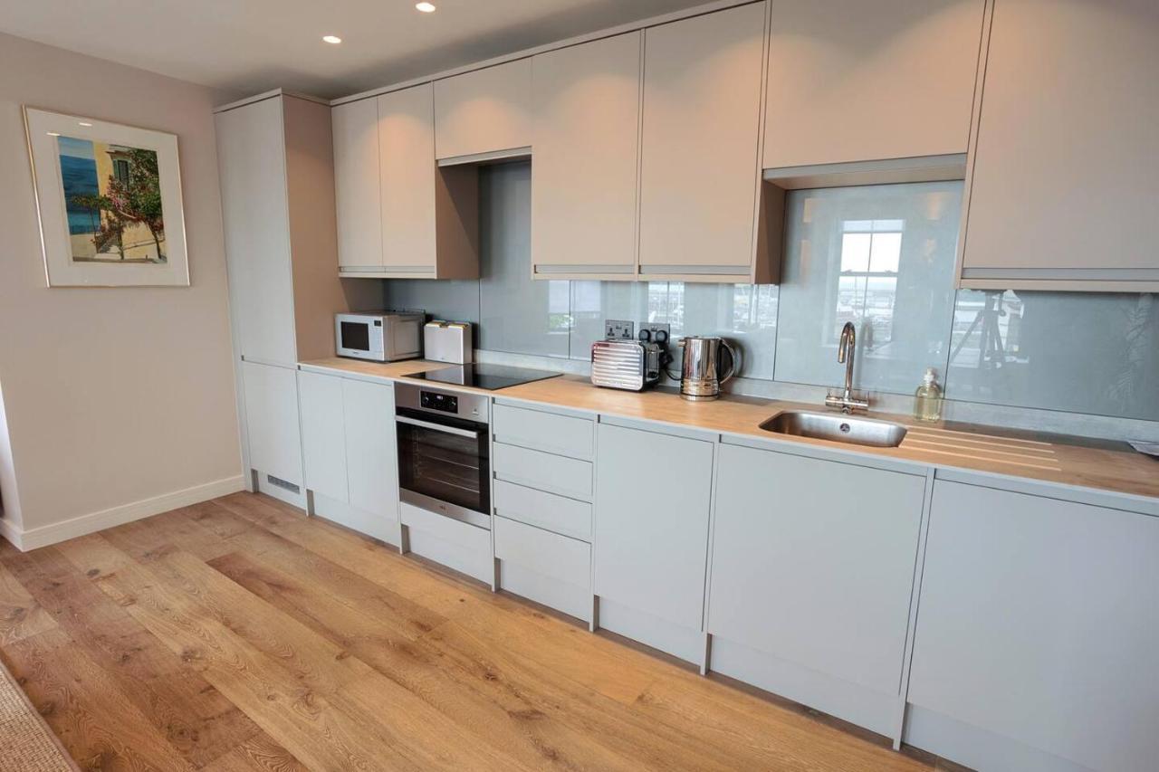 Sohot Stays The Royal Suite Harbour Views Sleeps 4 Ramsgate Buitenkant foto